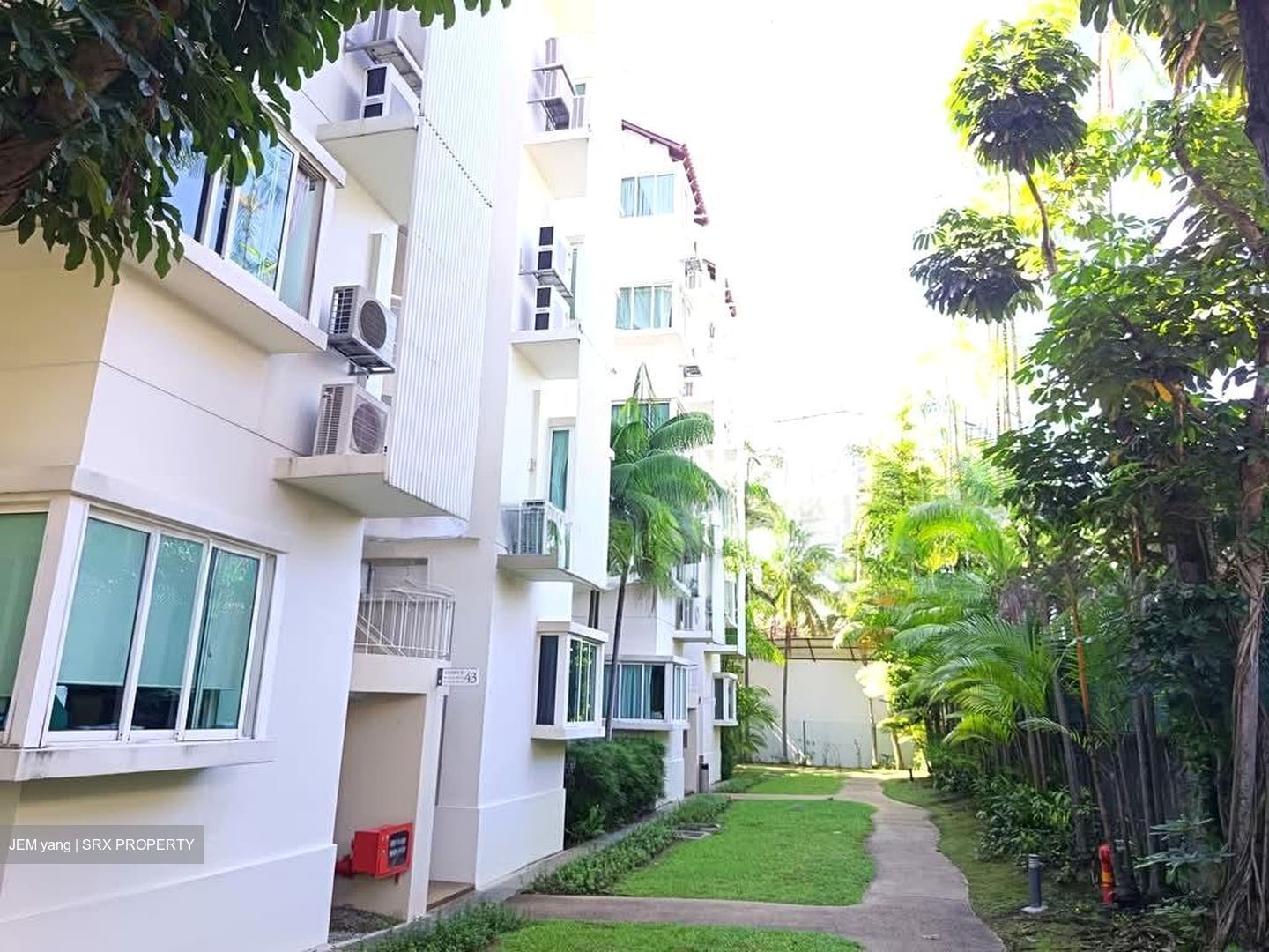 Country Park Condominium (D16), Condominium #575328301